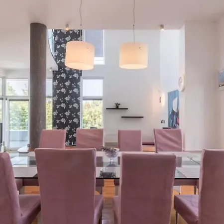 Neva Luxury With Private Pool Apartment