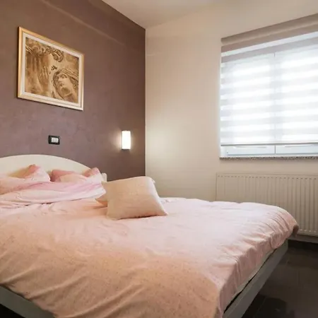 Neva Luxury With Private Pool Apartment *